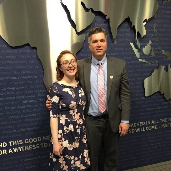 Meet your Posher, Amanda - Picture 1 of 1